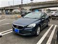 2018 Volvo V40