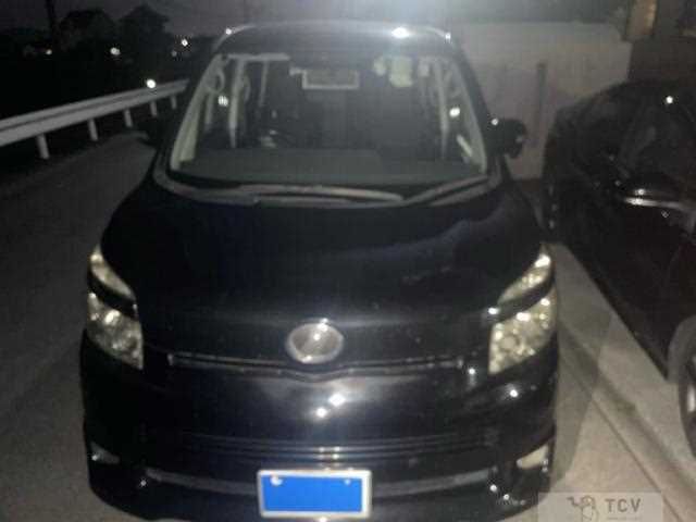 2008 Toyota Voxy