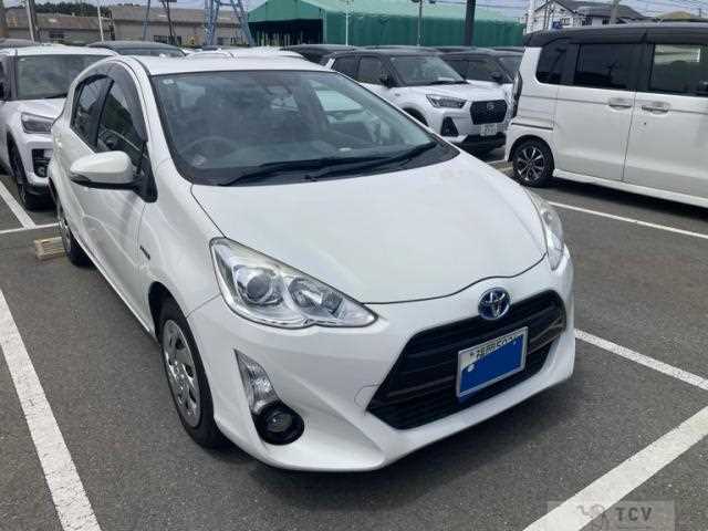2016 Toyota AQUA