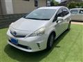 2013 Toyota PRIUS α