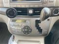 2006 Toyota Estima Hybrid