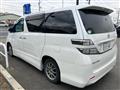 2010 Toyota Vellfire