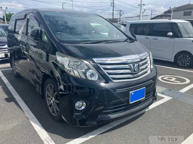 2013 Toyota Alphard G