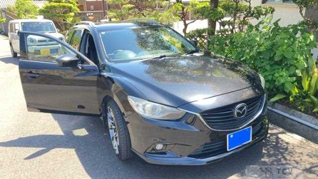 2013 Mazda Atenza