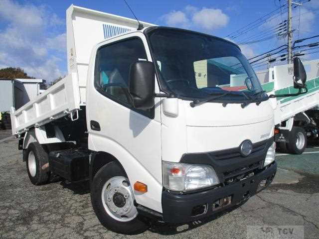 2013 Hino Dutro