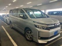 2015 Toyota Voxy