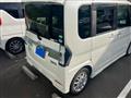 2017 Daihatsu Tanto