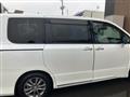 2012 Toyota Voxy