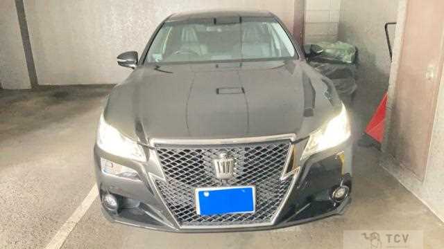 2013 Toyota Crown