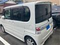 2010 Daihatsu Tanto