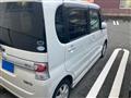 2010 Daihatsu Tanto