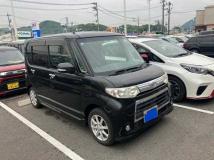 2011 Daihatsu Tanto