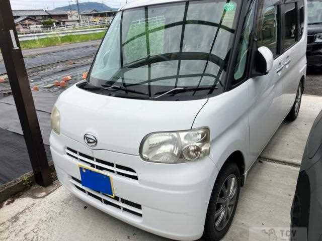 2010 Daihatsu Tanto