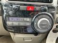 2010 Daihatsu Tanto
