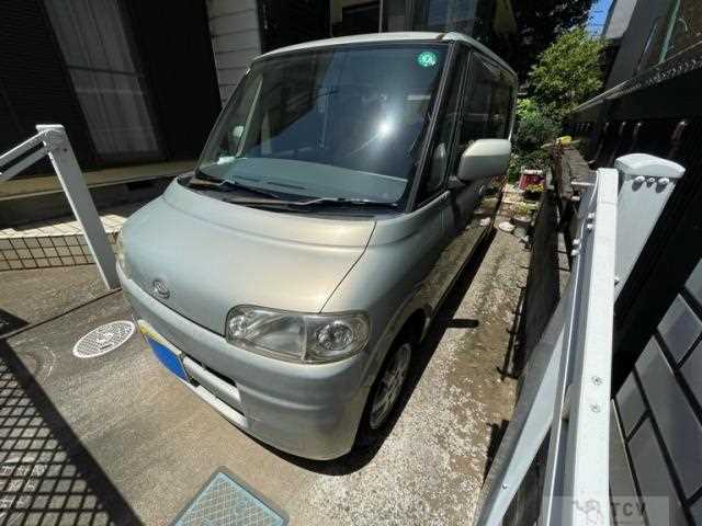 2005 Daihatsu Tanto