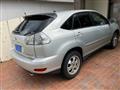 2004 Toyota Harrier