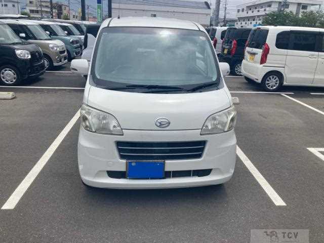 2011 Daihatsu Tant Exe