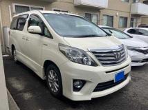 2013 Toyota Alphard Hybrid