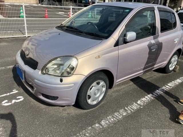 2003 Toyota Vitz