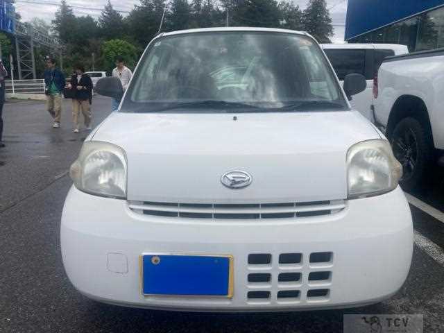 2010 Daihatsu Esse