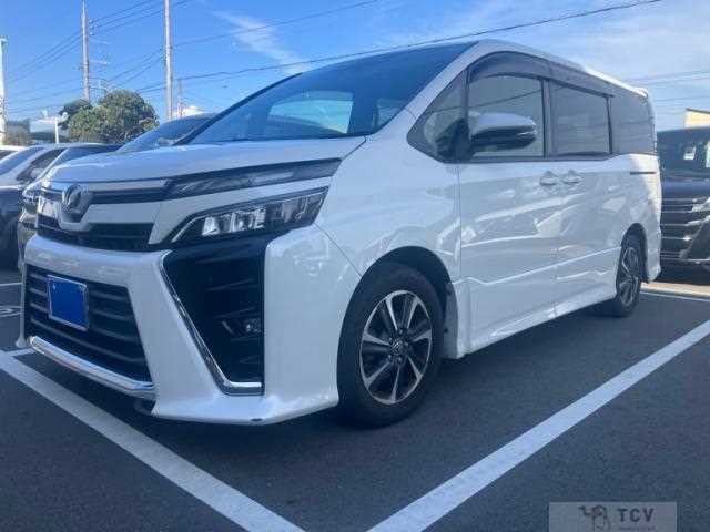2017 Toyota Voxy