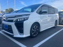 2017 Toyota Voxy