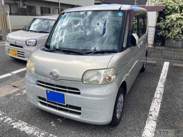 2009 Daihatsu Tanto