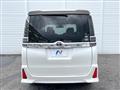 2017 Toyota Voxy