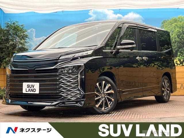 2023 Toyota Voxy