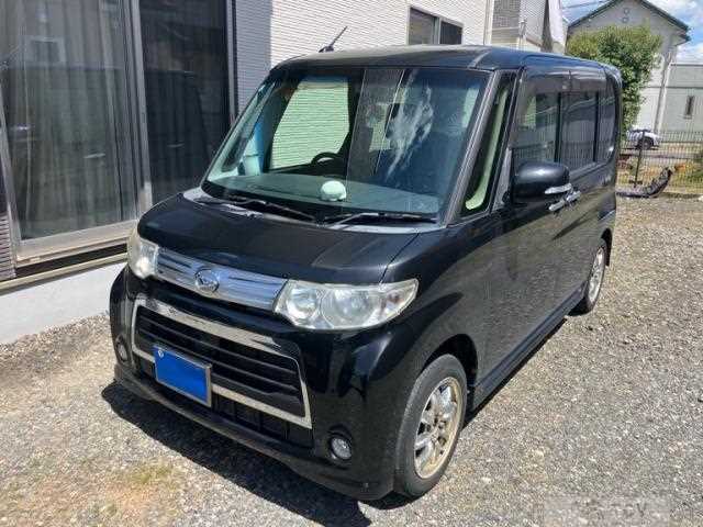 2012 Daihatsu Tanto