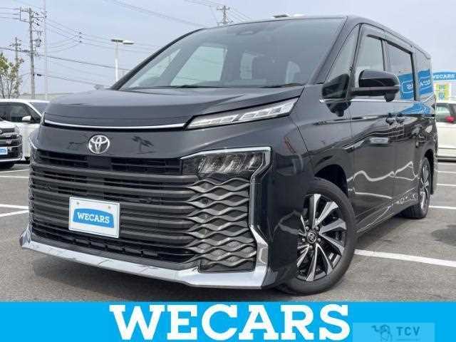 2022 Toyota Voxy