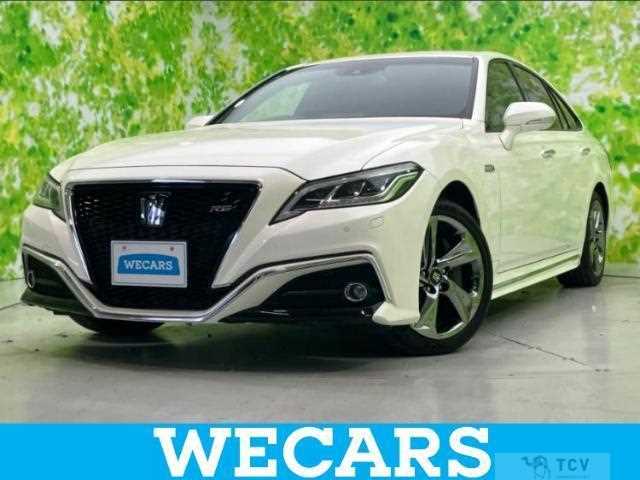 2019 Toyota Crown Hybrid