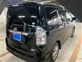 2012 Toyota Voxy