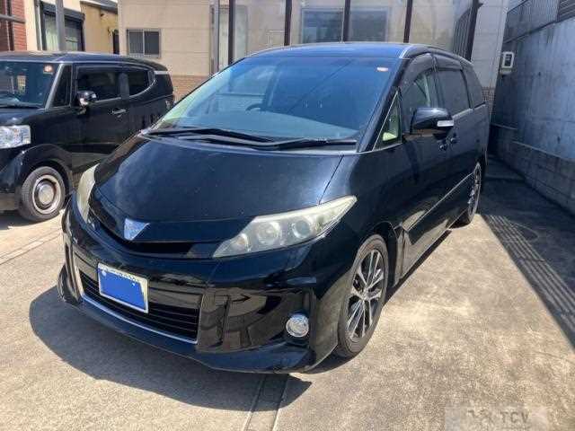2013 Toyota Estima