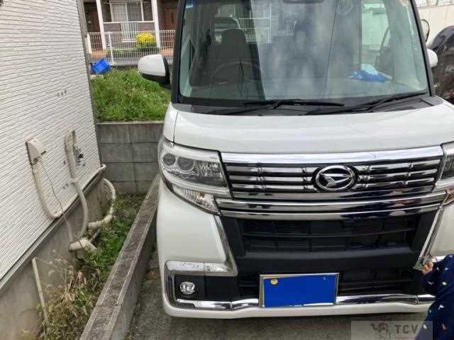 2018 Daihatsu Tanto