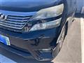 2011 Toyota Vellfire