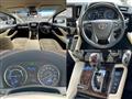 2018 Toyota Alphard Hybrid