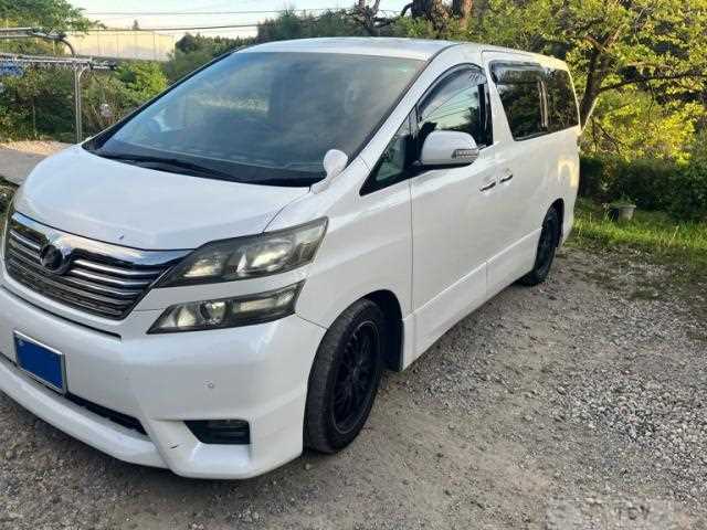 2010 Toyota Vellfire