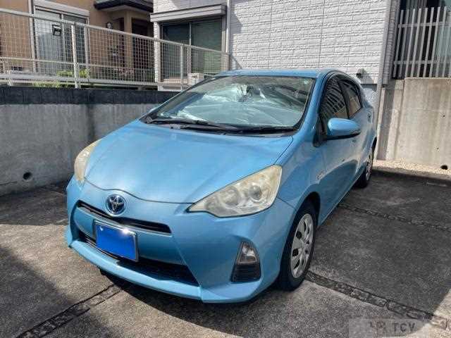 2013 Toyota AQUA