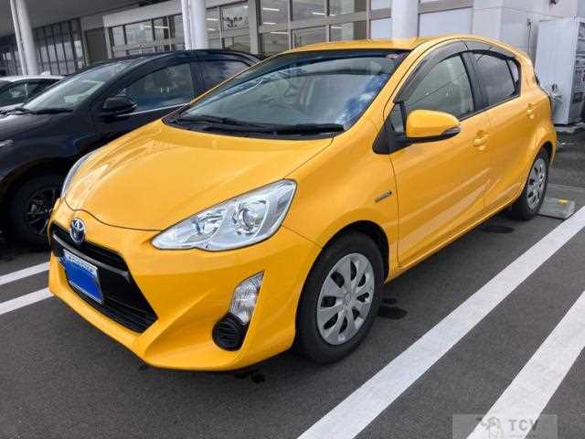 2016 Toyota AQUA