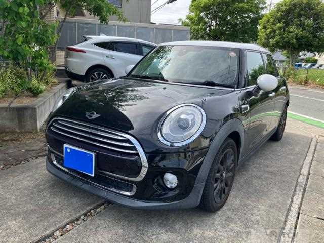 2017 BMW MINI