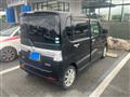 2012 Daihatsu Tanto