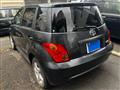 2003 Toyota IST