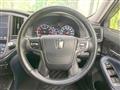 2016 Toyota Crown