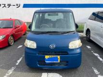 2011 Daihatsu Tanto