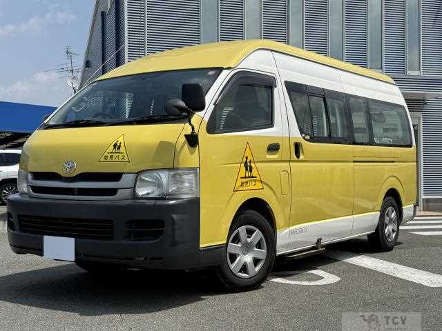 2010 Toyota Hiace Van