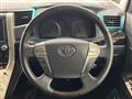 2013 Toyota Alphard G