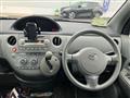 2005 Toyota Sienta