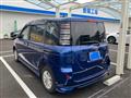 2005 Toyota Sienta