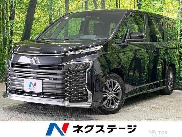 2022 Toyota Voxy